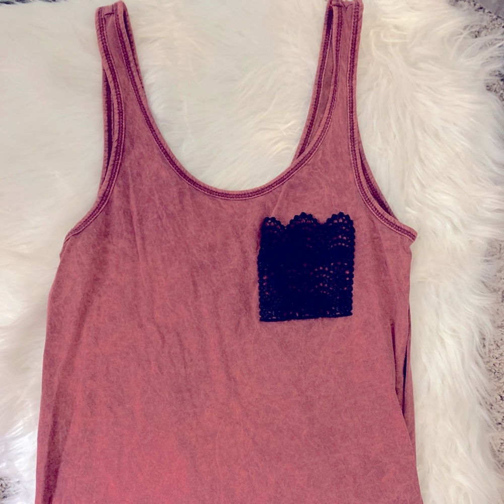 Lace pocket top!